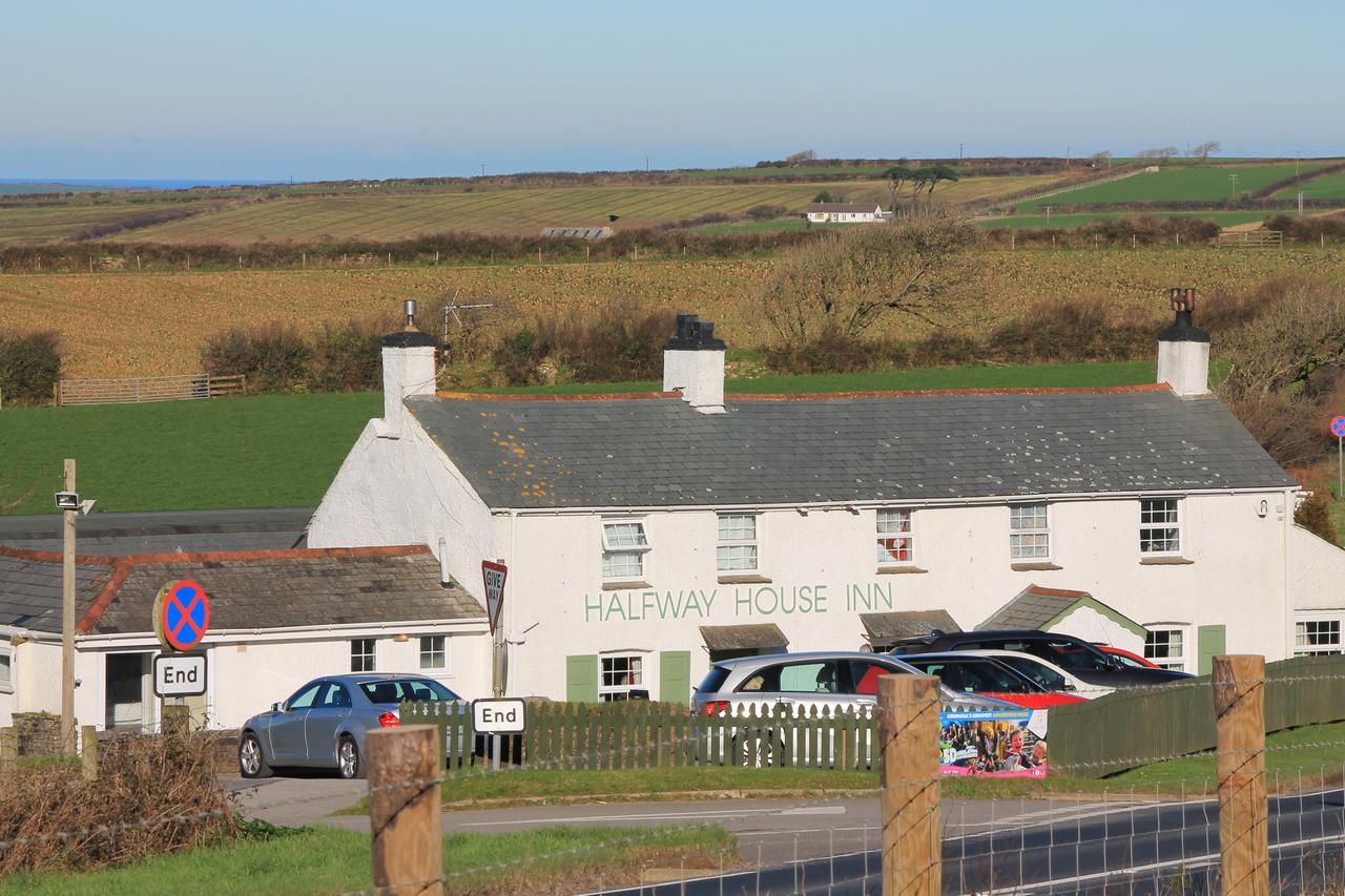 Halfway House Inn Wadebridge Exterior foto